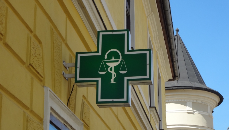 pharmacie-AUVARE-min_logo-pharmacy-3215049